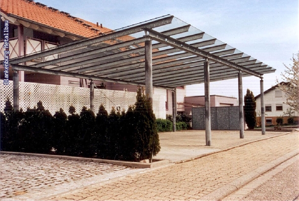 https://www.blankenburg-metallbau.de/bildergalerie/cache/vs_Glasueberdachungen_Glasueberdachungen-3.jpg