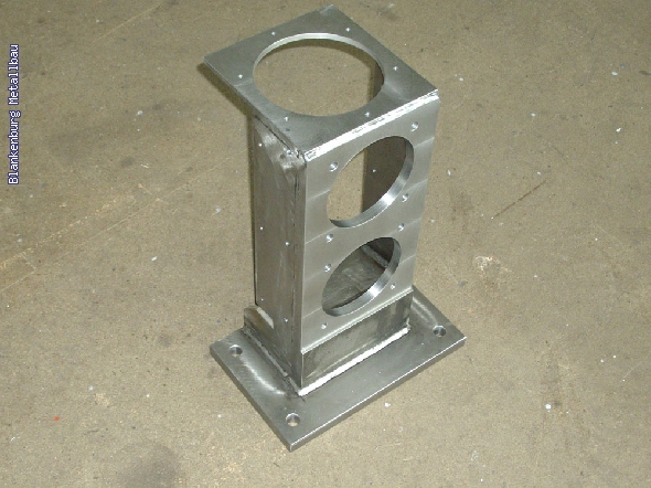 https://www.blankenburg-metallbau.de/bildergalerie/cache/vs_Maschinenbau_Maschinenbau2.jpg